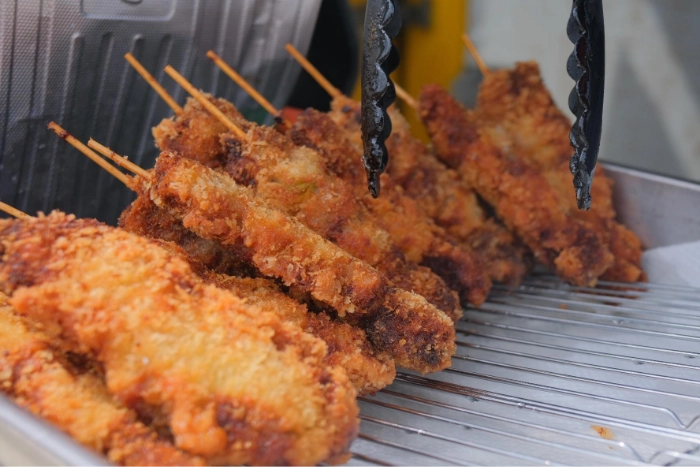 Momiji（株）：キッチンカー